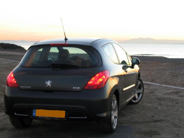 http://www.forum-peugeot.com/Forum/mesimages/21157/PHOTO I 308 copie.jpg